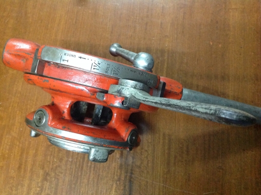ขายเครื่องมือทำเกลียวท่อ 1-2" RIDGID No.504