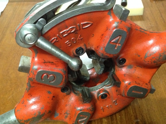 ขายเครื่องมือทำเกลียวท่อ 1-2" RIDGID No.504