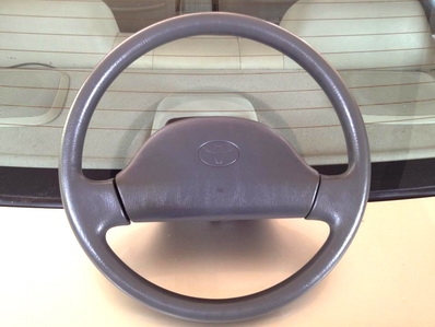 พวงมาลัยรถยนต์หลายรายการ รายละเอียดด้านในครับ ตจว ส่งฟรี