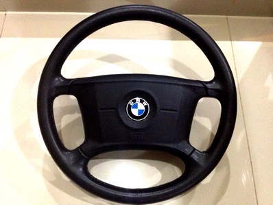 พวงมาลัยรถยนต์หลายรายการ รายละเอียดด้านในครับ ตจว ส่งฟรี