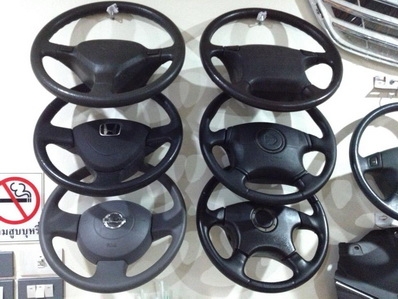 พวงมาลัยรถยนต์หลายรายการ รายละเอียดด้านในครับ ตจว ส่งฟรี