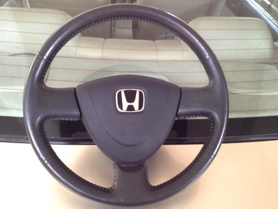 พวงมาลัยรถยนต์หลายรายการ รายละเอียดด้านในครับ ตจว ส่งฟรี