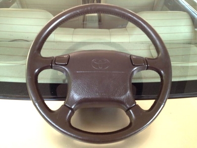 พวงมาลัยรถยนต์หลายรายการ รายละเอียดด้านในครับ ตจว ส่งฟรี