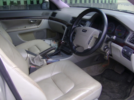 ขายรถเก๋งวอลโว่รุ่น S 80 ปี 2001 เจ้าของฝากขายครับ ขายรถเก๋งวอลโว่รุ่น S 80 ปี 2001 เจ้าของฝากขายครับ