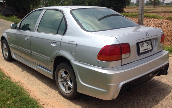 ขายดาวน์ HONDA CIVIC EXi 1.6 AT ปี 40 สวยจัดชุดแต่งสเกิร์ตรอบคัน ติดตั้งแก๊ส LPG ระบบหัวฉีดอย่างดีลงเล่มครบพร้อม ภายในเก๋งคอนโซลสวยครบ CD MP3 พ.เพาเวอร์ ก.ไฟฟ้า ช่วงล่างล้อแม็กลายสวย เอกสารทะเบียนครบพร้อมโอน ราคาต่อรองได้ครับ