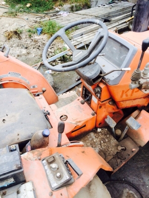 ขายรถไถพร้อมอุปกรณ์ (ตามรูป) ขายรถไถพร้อมอุปกรณ์ (ตามรูป)