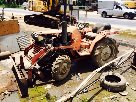 ขายรถไถพร้อมอุปกรณ์ (ตามรูป)