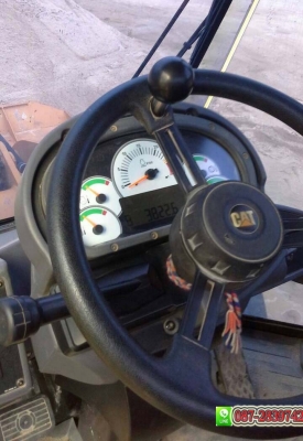 ขายรถตักล้อยาง CAT 924 H  3,8XX ชม.