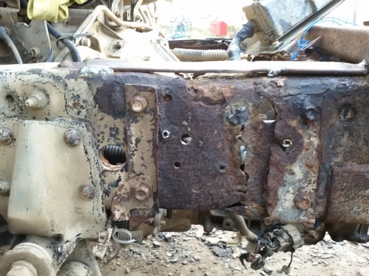 ขายรถ ISUZU NPR ปี 2546 เครื่อง 4HG1 130cc.เทอร์โบ ยูโร 2 เอกสารพร้อมโอน