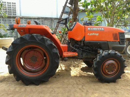ขายรถไถ KUBOTA  L2808