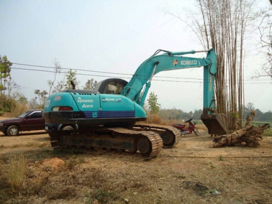 +++ ขายรถแบคโฮ  KOBELCO PC200  รถอยู่จังหวัดน่าน  รถสภาพดี  พร้อมใช้งาน  สนใจรายละเอียดคุยได้ครับ โทร. 081-659-7598 ***