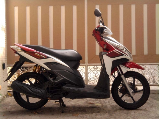 ขออนุญาติขาย Honda CLICK-i ภาษีปีหน้า58 วิ่ง 6,xxx กิโล โอนให้ฟรีครับ