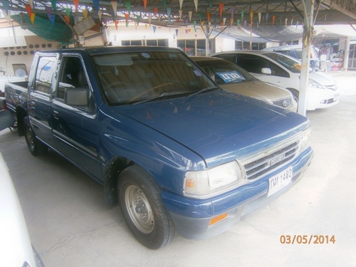 ขายครับ ISUZU 4 ประตู สภาพเดิม