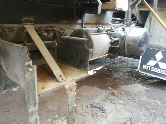 ขายรถ6ล้อMITSU FUSO รถบรรทุกน้ำ รถประมูลขายตามสภาพ ขายรถ6ล้อMITSU FUSO รถบรรทุกน้ำ รถประมูลขายตามสภาพ