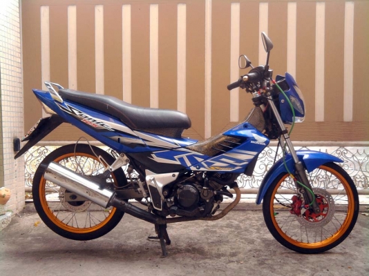 ขออนุญาติขาย Honda Sonic 125 กุญแจใหญ่ 2 ชั้น โอนฟรีครับ