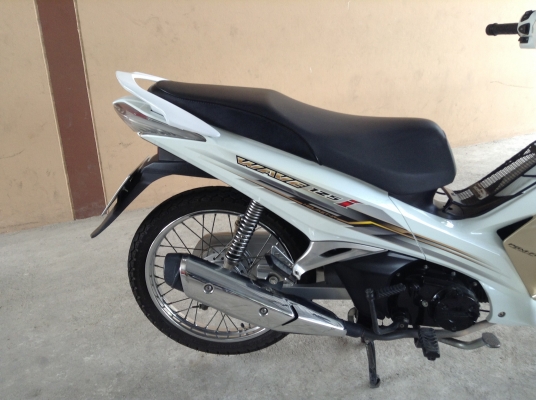 ขาย!!! เวฟ125ไอ ตัวใหม่ สต๊าทมือ ปี55 รถเครื่องดีคับ ทะเบียนครบ ภาษีไม่หมด