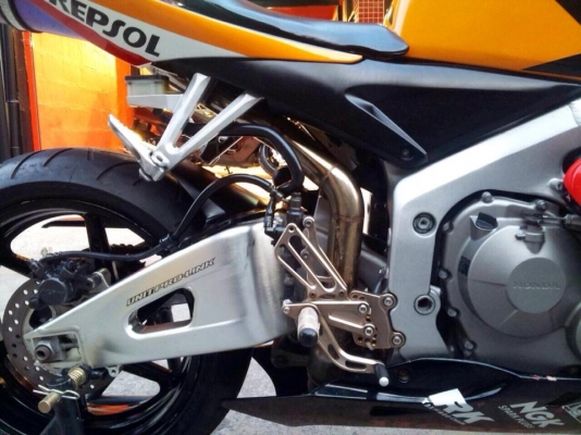 ต้ำพระราม2ขาย HONDA CBR600R ปี2005 เอกสาร inv สพม ลาย REPSOL ดูแลเรียบร้อยพร้อมใช้