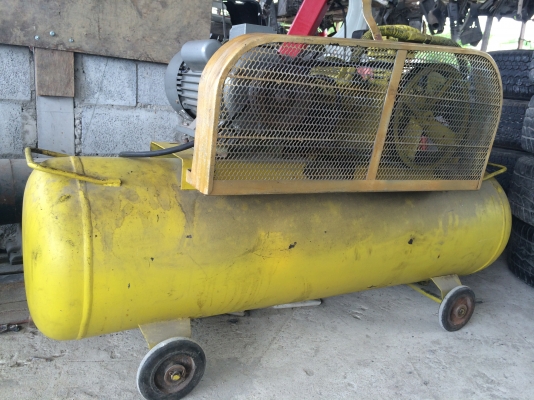 ถังลม 180 ลิตร ของ OKURA 3 หัวลูกสูบ มอเตอร์ 3แรง