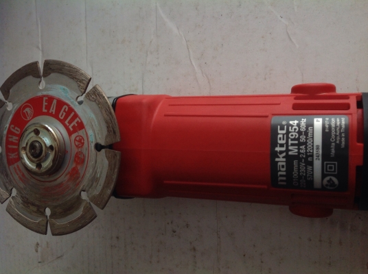 ขายหินเจีย maktec ใหม่ๆพร้อมใบ