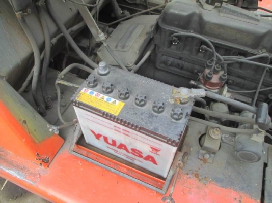 ขายรถลากจูงใช้ในโกดังหรือลานตากข้าวหรือลากเทเลอร์ ขายรถลากจูงใช้ในโกดังหรือลานตากข้าวหรือลากเทเลอร์