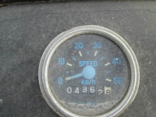 ขายรถลากจูงใช้ในโกดังหรือลานตากข้าวหรือลากเทเลอร์ ขายรถลากจูงใช้ในโกดังหรือลานตากข้าวหรือลากเทเลอร์