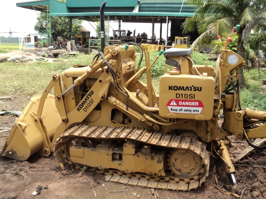 KOMATSU-D10Sตักหน้าขุดหลังสวยๆครับซื้อมาขายใหม่ KOMATSU-D10Sตักหน้าขุดหลังสวยๆครับซื้อมาขายใหม่