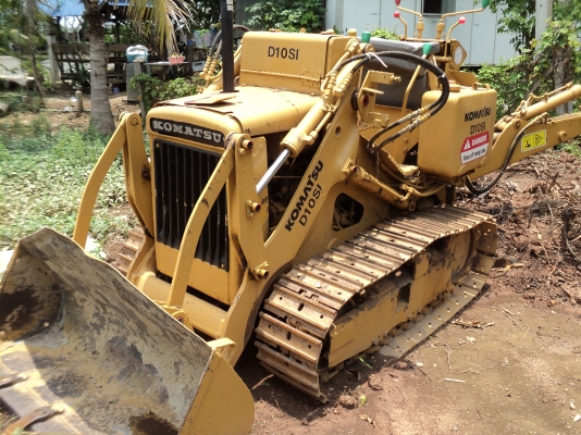 KOMATSU-D10Sตักหน้าขุดหลังสวยๆครับซื้อมาขายใหม่ KOMATSU-D10Sตักหน้าขุดหลังสวยๆครับซื้อมาขายใหม่