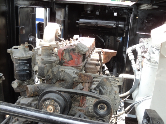 เครื่อง6BG1ฝาส้มขายถูกครับ