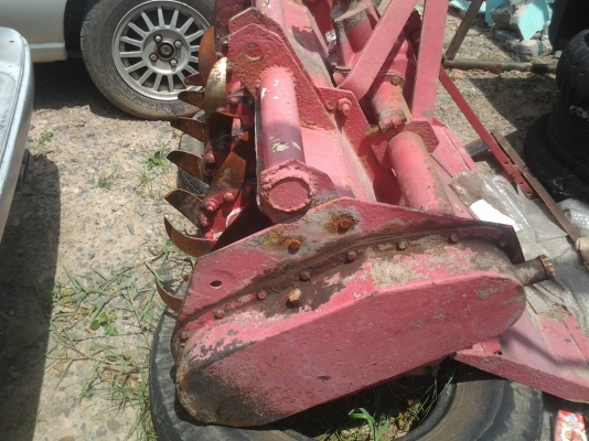 ขายโรต้ารีติดกับรถไถ26แรงขนาด1.20ซ.มใช้งานปกติลดเหลือ10000บาท ขายโรต้ารีติดกับรถไถ26แรงขนาด1.20ซ.มใช้งานปกติลดเหลือ10000บาท