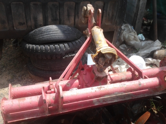 ขายโรต้ารีติดกับรถไถ26แรงขนาด1.20ซ.มใช้งานปกติลดเหลือ10000บาท ขายโรต้ารีติดกับรถไถ26แรงขนาด1.20ซ.มใช้งานปกติลดเหลือ10000บาท