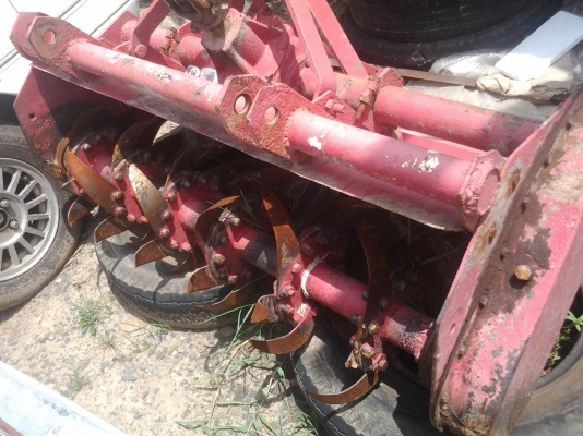 ขายโรต้ารีติดกับรถไถ26แรงขนาด1.20ซ.มใช้งานปกติลดเหลือ10000บาท