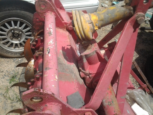 ขายโรต้ารีติดกับรถไถ26แรงขนาด1.20ซ.มใช้งานปกติลดเหลือ10000บาท ขายโรต้ารีติดกับรถไถ26แรงขนาด1.20ซ.มใช้งานปกติลดเหลือ10000บาท