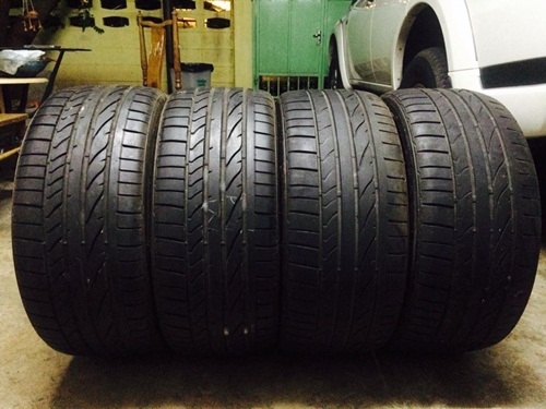 ยาง,235-35-19 Bridgestone RE050A ดอกหนาหนึ่งชุด 7,500
