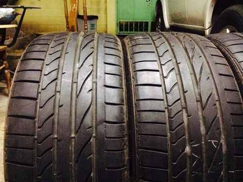 ยาง,235-35-19 Bridgestone RE050A ดอกหนาหนึ่งชุด 7,500