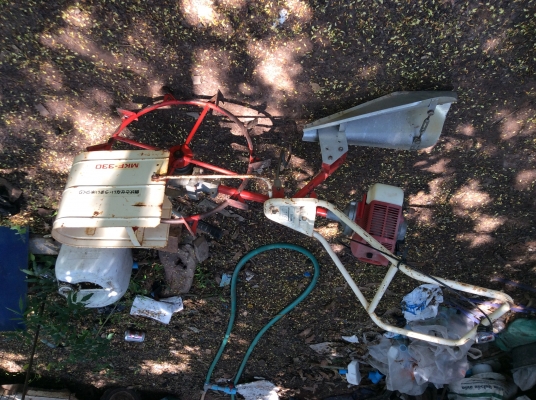 ขายเครื่องแหวกร่องกล้านา