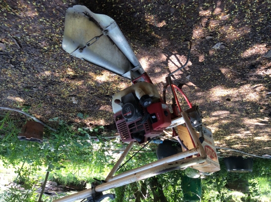 ขายเครื่องแหวกร่องกล้านา