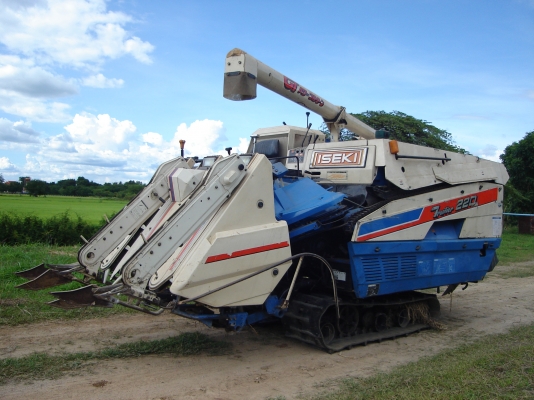 ขายรถเกี่ยวข้าว