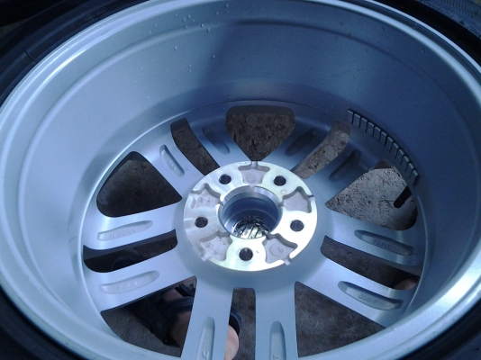 แม็ก nissan juke พร้อมยางปี 14 แม็ก nissan juke พร้อมยางปี 14