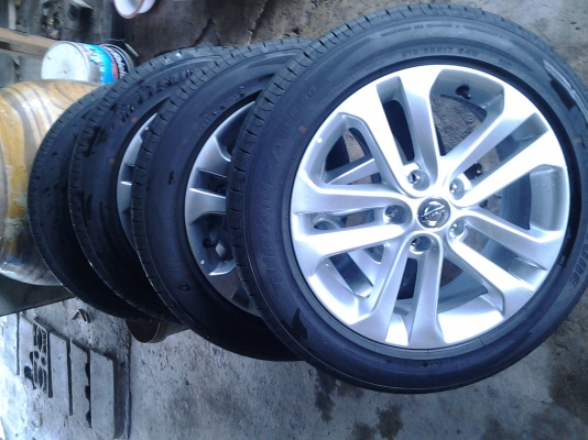 แม็ก nissan juke พร้อมยางปี 14 แม็ก nissan juke พร้อมยางปี 14