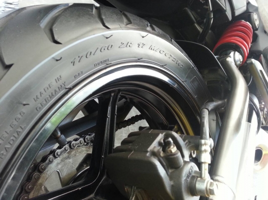 ขายNINJA 650 2012 สีดำเงา ออกศูนย์โมโตตากสิน รถซื้อเงินสด เจ้าของมือเดียว สภาพใหม่ใช้น้อย23,xxxกม.(แท้)ดูแลดี ขี่ไม่ลากรอบสูงท่อเดิม(ไม่เคยเปลี่ยนท่อ) เข้าเช็คศูนย์ตรงกำหนดและเข้าเช็ค24,000กม.แล้วที่โมโตตากสิน รถสมบูรณ์ไม่มีปัญหาใดๆครับ พร้อมของแต่ง ยางPI