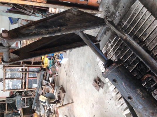 ขายกระบอกดั้ม6ล้อใหญ่