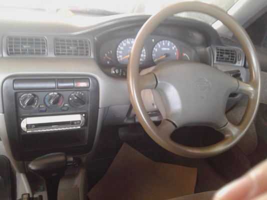 ขาย รถเก๋งนิสสัน ซันนี่ ซาลูนปี 96