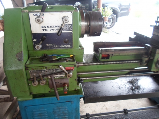 แท่นกลึง ต้าชิง 5 ฟุต 3 เพลา เกียร์บล็อก มีเบรก พร้อมใช้ 79,000