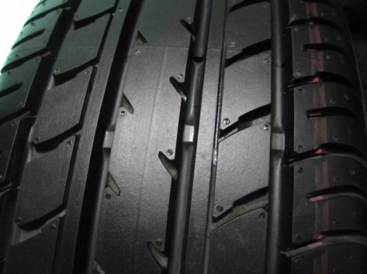 ขายล้อแม็กป้ายแดง New Vios พร้อมยางขอบ 15 ปี 14 ตุ่มหน้ายางมีครบ