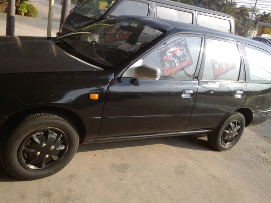 ขายนิสัน nv  แวนรถครอบครัวขับทางไกลสบาย