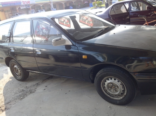 ขายนิสัน nv  แวนรถครอบครัวขับทางไกลสบาย