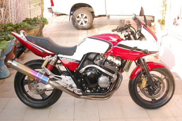 ---ขาย CB400 TEC3 BolD' OR 2oo7 สภาพนางฟ้า สวยสุดของแต่งเต็มลำ---