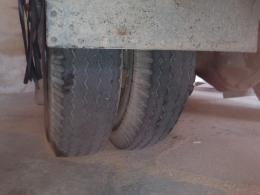 หกล้อหัวยาว โตโยต้า  เครื่องอีซูสุ  145 ลงเล่มเรียบร้อยค่ะ พร้อมใช้งาน..เล่มพร้อมโอน