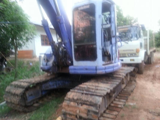 ขายด่วนแม็กโครKOMATSU   PC-135-22รถสวยเต็มพร้อมใช้เอกสารอินวอย