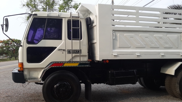 ขายรถบรรทุก 10 ล้อดั๊พม์ ยี่ห้อ MITSUBISHI รุ่น FUSO 527 เทอร์โบ TF